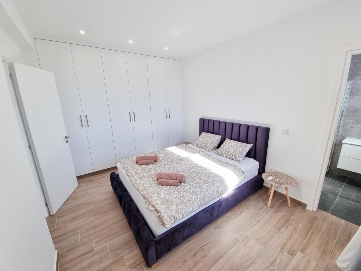 Lucky Strike Apartment パラリムニ エクステリア 写真